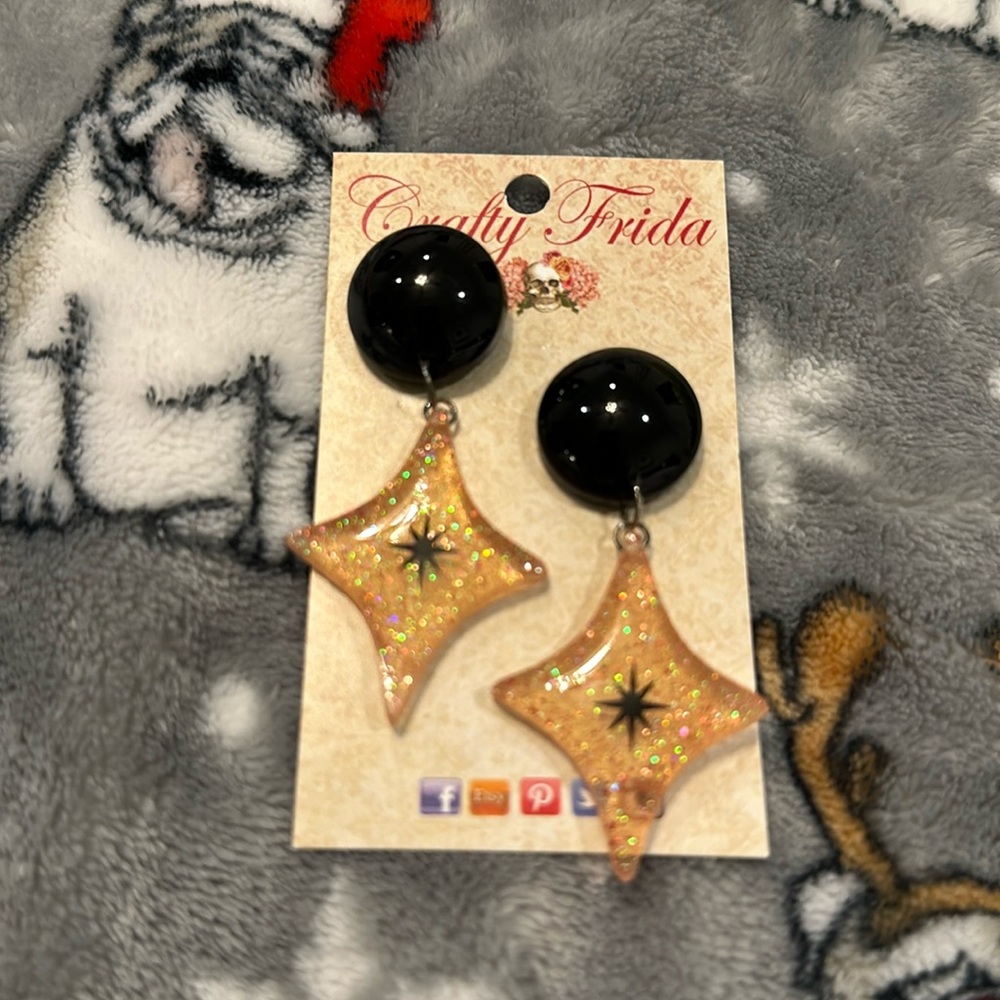 Retro earrings